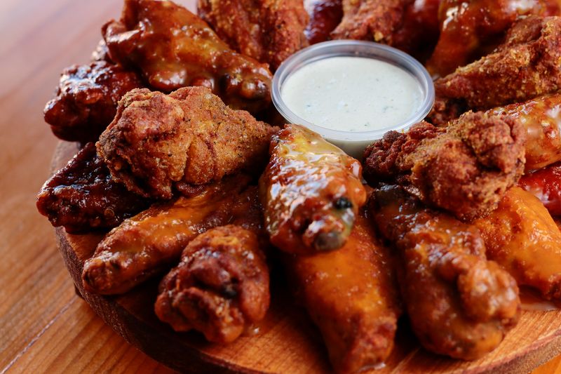 Chicken wings starter at Dewey's pizza